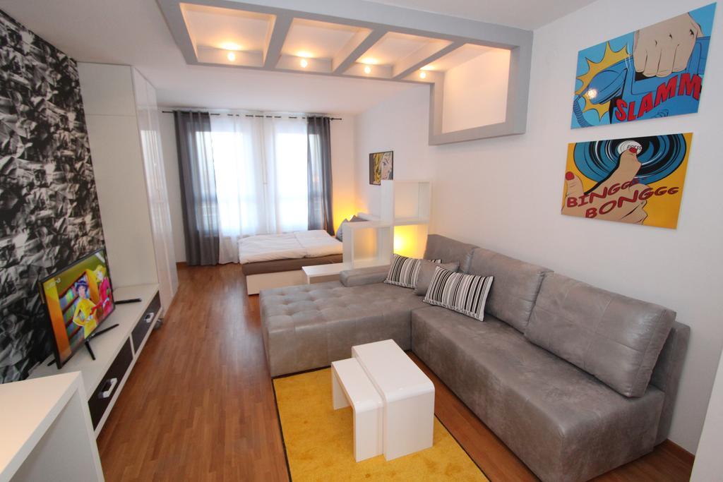 New Belgrade Apartment Neven, Parking 5 Evra Dan Eksteriør bilde